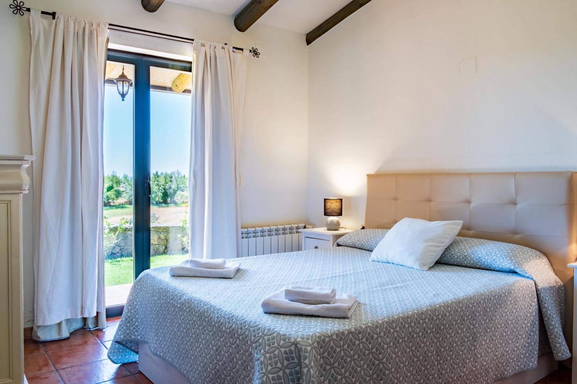 Amaltea Guest House Candeleda Exterior foto